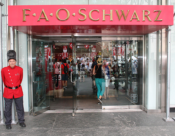 Classic Toyland Adventures at FAO Schwarz Classic Toyland Adventures at FAO Schwarz