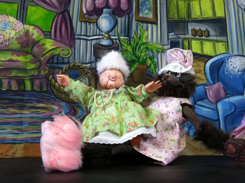 Puppetmobile Brings The Show To You Puppetmobile Brings The Show To You